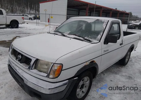 1998 Nissan Frontier Standard/Xe z USA, uszkodzony, nr VIN 1N6DD21SXWC344599